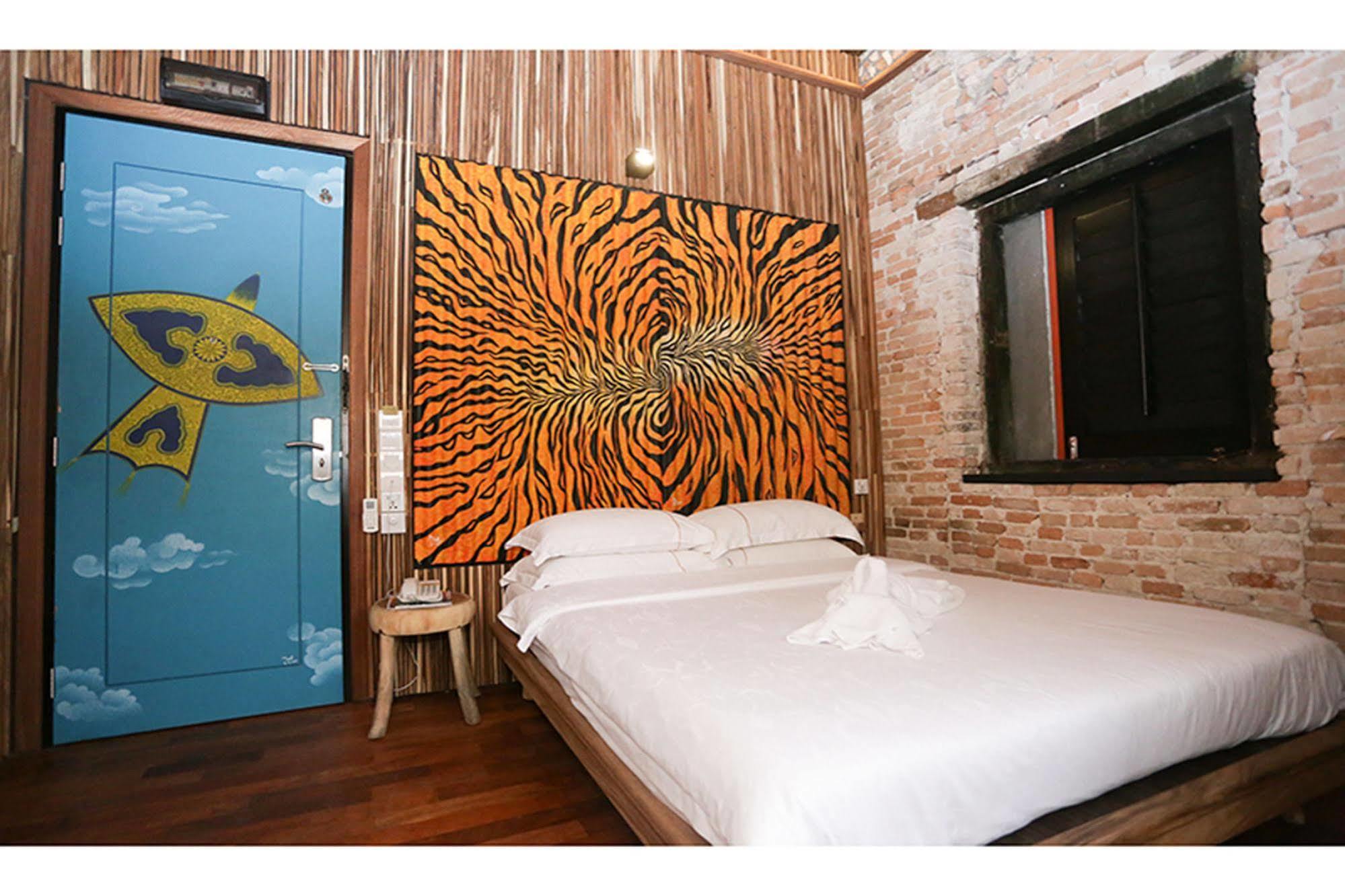 Hotel The Happy 8 Retreat @ Old Town Ipoh Zewnętrze zdjęcie